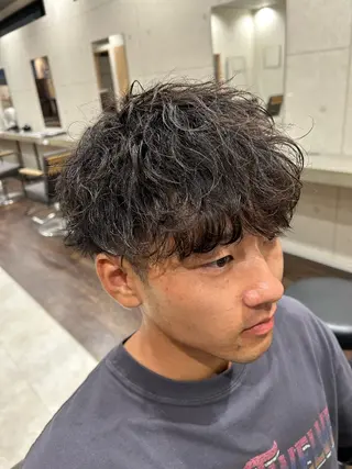メンズ 宮之本 峻也のヘアスタイル