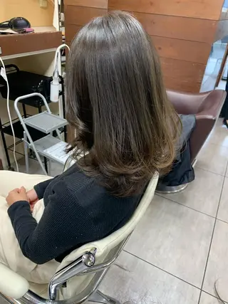 ミディアム 🫧艶髪カラー🫧 森本くるみのヘアスタイル