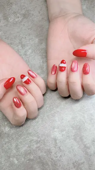 ネイル haleyume所属・shino🌟 痛ネイルのネイルデザイン