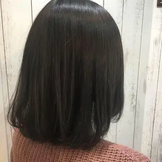 ミディアム カラー embrace エンブレイスのヘアスタイル