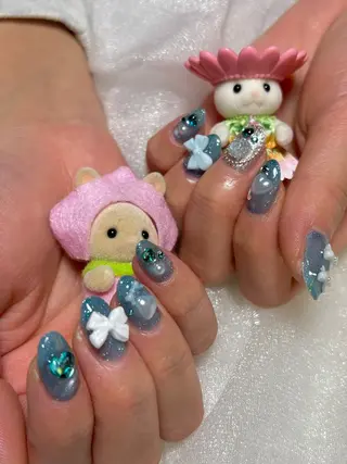 ミディアム mer natsumiのネイルデザイン