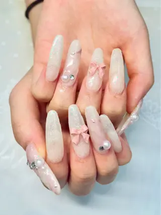 ネイル 新宿ネイルサロン ジェミディローサ所属・新宿ネイルサロン ジェミディローサのネイルデザイン
