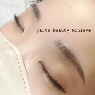 アイブロウ Monleve mayumiのマツエク・マツパデザイン