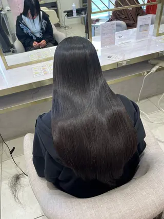 ロング 吹田 駿 髪質改善縮毛矯正のヘアスタイル