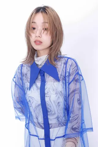 ミディアム カラー ill.所属・ill［イル］大須 kojimaのヘアスタイル