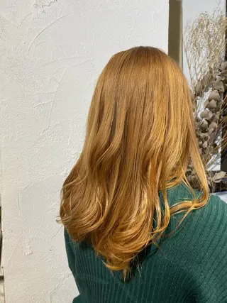 ロング カラー La  SHE's 天王寺店所属・マルヤマ リナのマツエク・マツパデザイン