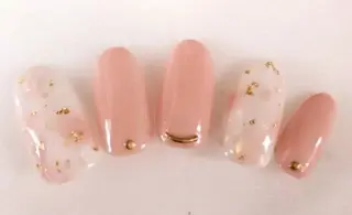 ネイル ゲン レイカのネイルデザイン