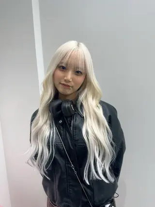 ロング EGO HAIR SALON所属・🎀ブリーチカラー 🎀なつのヘアスタイル