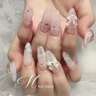 ネイル M✨ワンホン風ネイル パラジェル取扱🦋リのネイルデザイン