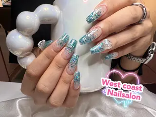 ネイル リボン、ガーリー パーツ放題専門店のネイルデザイン