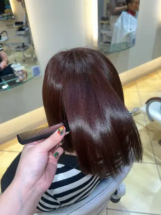 ショート カラー パーマ 最高の髪質改善🩵 艶カラー 惠美のヘアスタイル