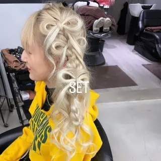 ヘアアレンジ エクステ🩵ブリーチ 韓国ヘア🩵KAEのヘアスタイル