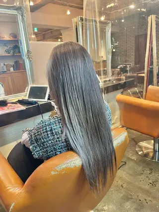 ロング カラー ハイライト/インナー /ブリーチ/レイヤーのヘアスタイル