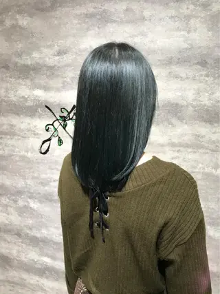 ミディアム カラー 🫟Blanco🫟 Color&Careのヘアスタイル