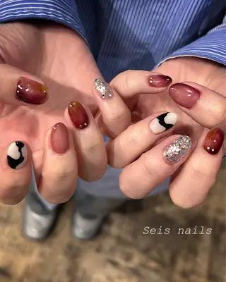 ネイル Seis Shihoのネイルデザイン