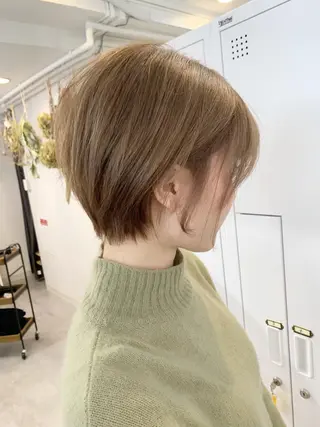ショート レイヤー×縮毛矯正 深見 拓のヘアスタイル
