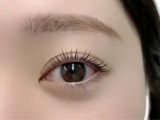 マツエク・マツパ Cheri所属・きし かりんの眉毛・アイブロウイメージ