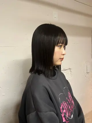 ミディアム カラー 🩵似合わせカット SEIRA🩵のヘアスタイル