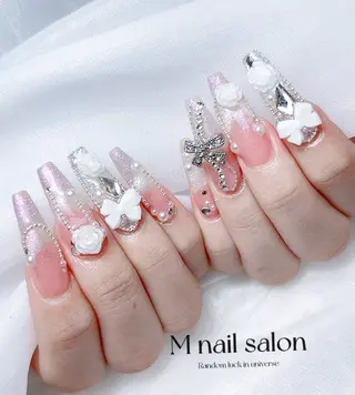 ネイル M🌷nail 長さだし専門店のネイルデザイン