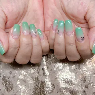 ネイル 個室ネイルサロンDolly Girl〜ドーリーガール〜所属・DollyGirl KYOKOのネイルデザイン