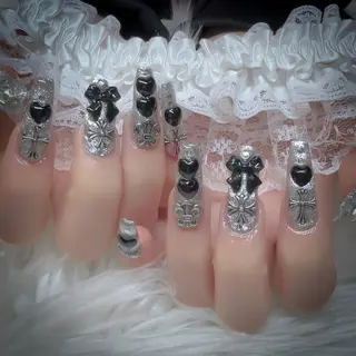 ネイル ユカ ✩.*˚のネイルデザイン