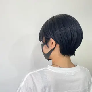 ショート カラー i muのヘアスタイル