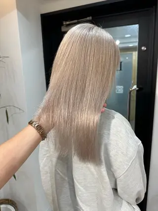 ミディアム ✨ハイトーン/シール エクステ✨♠優羽のヘアスタイル