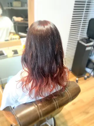 カラー 堀 望美のヘアスタイル