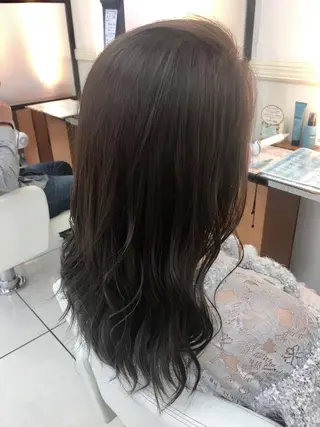 セミロング カラー N° jillva ♦️川端裕司♦️のヘアスタイル