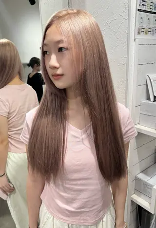 ロング カラー ハイトーン/レイヤー /艶カラー🎀のヘアスタイル