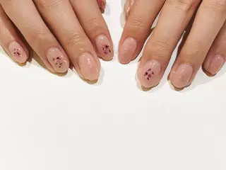 ネイル 舞田 苑香のネイルデザイン