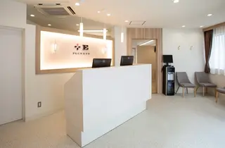 アイブロウ エサージュ渋谷店 suzuha🎀のマツエク・マツパデザイン