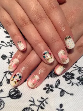 ネイル ＦreeDoＭ   Design所属・W KUMIのネイルデザイン