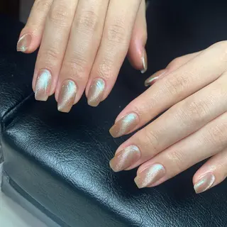 ネイル mofie🤍ユミ/ 恵比寿/パラジェルのネイルデザイン