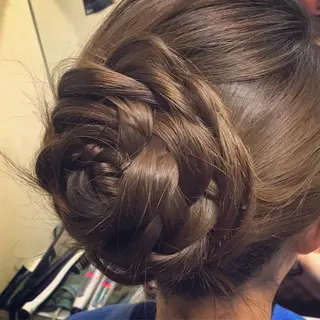 ロング ヘアアレンジ newi赤羽 ✂️KEN✂️のヘアスタイル