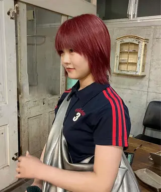 ミディアム デザインパーマ ハイライトIkumiのヘアスタイル