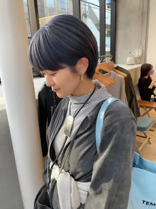 ショート カラー ヘアアレンジ ミニボブ/ブリーチ 🌈MISATOのヘアスタイル