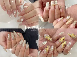 セミロング Nailsalon M-crystalのネイルデザイン