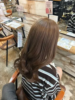 ロング カラー 福村 彩夏のヘアスタイル