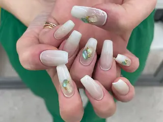 ネイル PLATINUM DOLL yunaのマツエク・マツパデザイン