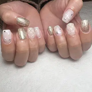 ネイル MAKANI nail salon所属・MAKANI salonのネイルデザイン