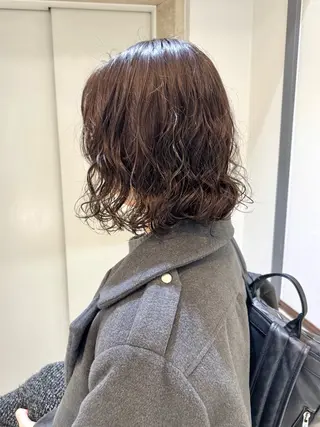 ミディアム パーマ ZENKO表参道店所属・デジタルパーマ 🌀ボブ　萩原　龍のヘアスタイル