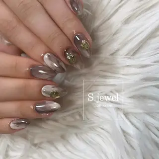 ネイル S♡JEWEL所属・S. JEWELのネイルデザイン