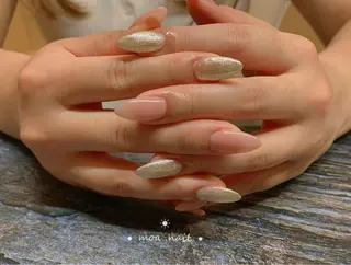 ネイル MOA NAIL所属・MoaNail🫶 Yoshiのネイルデザイン