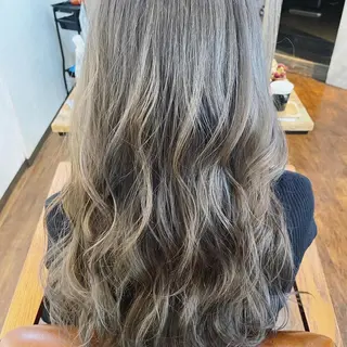 ロング ヲタクに美容室は難しい。所属・縮毛矯正&髪質改善 ⭐️OGUのヘアスタイル