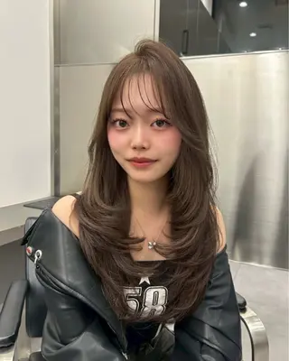 ロング 大人レイヤー/艶美髪 🇺🇸TOMONAのヘアスタイル