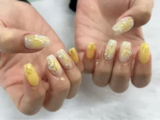 ネイル Rich to 各務原店所属・冨山 きくののネイルデザイン