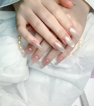 ネイル pink ladyサロン所属・べ にのネイルデザイン