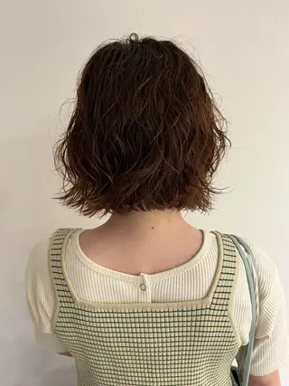 ミディアム パーマ メンズハイトーン/栄 /イトウタケルのヘアスタイル