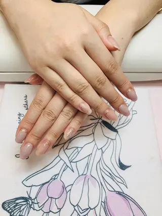 ネイル Ui_Amor (パラジェル)のネイルデザイン